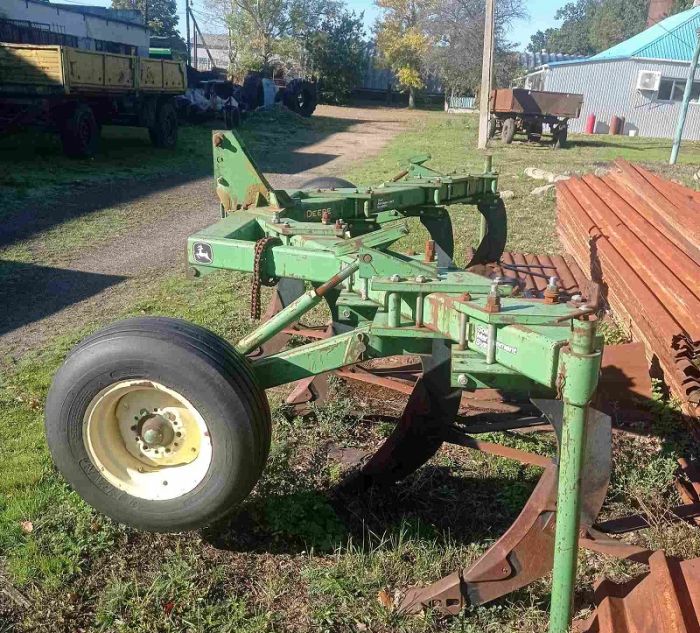 Глибокорозпушувач JOHN DEERE 915 2008 р. вживана с/г техніка